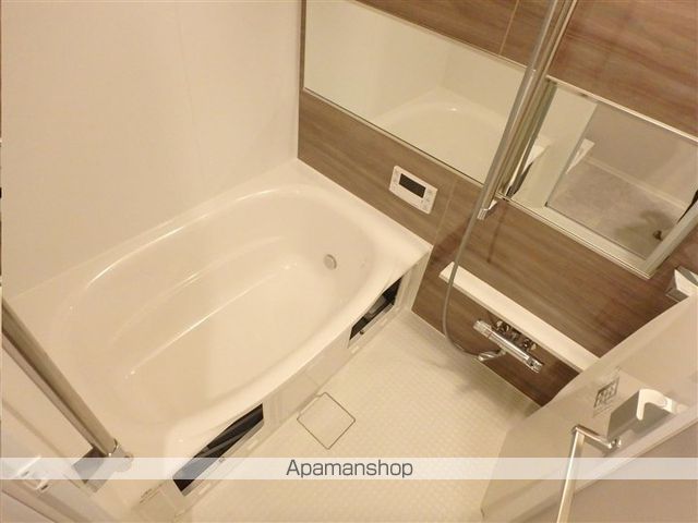 シーズンフラッツ青葉通一番町の内装写真