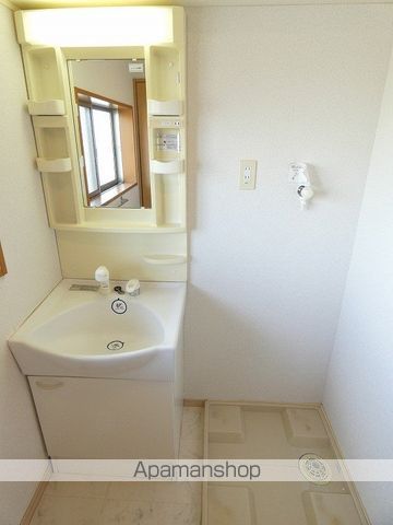若葉ハイツの内装写真