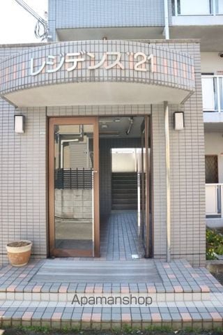フリーディオ山之上の玄関写真