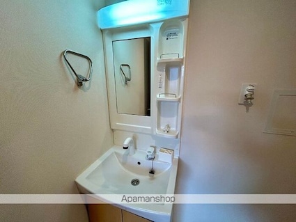 リーセント・メゾンＳ[1LDK/41.69m2]の洗面所