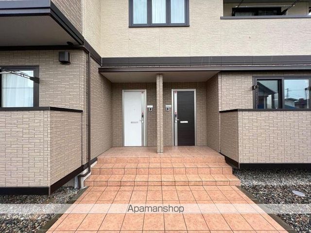 オーチャードの玄関写真