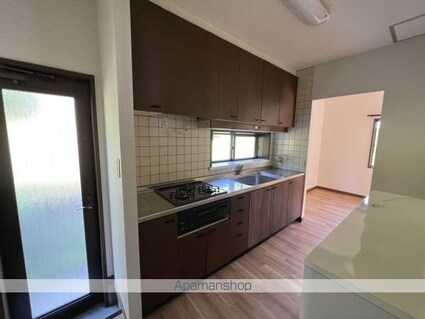 一戸建[6K/144.72m2]のキッチン