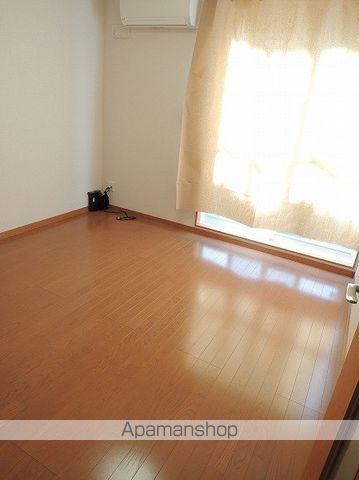 レオパレス南逆井の内装写真