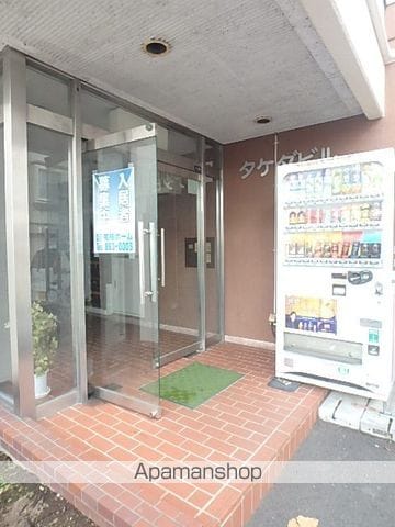 タケダビルの玄関写真
