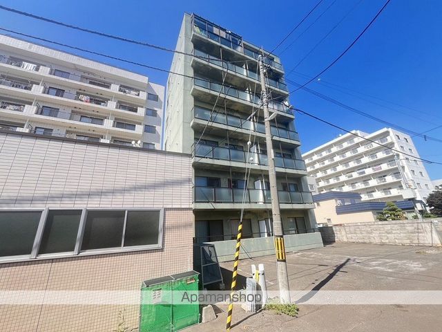 札幌市軌道線 西線９条旭山公園通駅 徒歩6分 7階建 築33年の外観写真