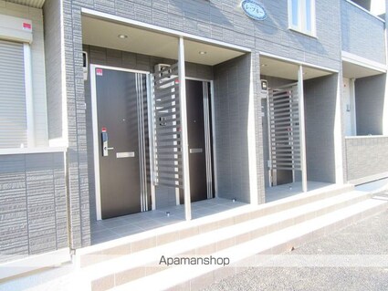 レ・ブルー[1LDK/45.69m2]のエントランス