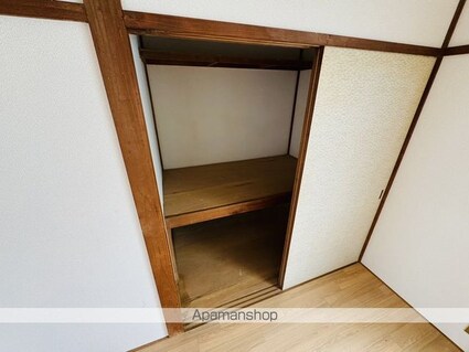 マンションあずま美原[1LDK/36.02m2]の収納