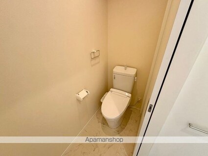 エル・シエロＩ　Ｂ棟[3LDK/86.11m2]のトイレ