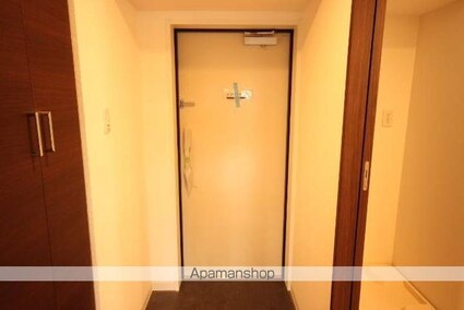 広島県広島市中区舟入川口町[1LDK/31.14m2]の玄関