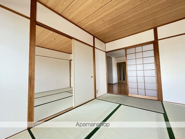 油屋ハイツ中野の内装写真