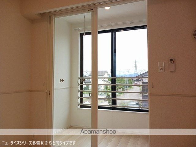 apartment 山形県東根市大字蟹沢
地図を見る