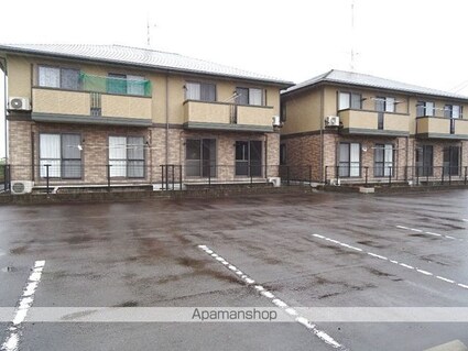 ＵＮＩＶＥＲＳＥ[2LDK/53.76m2]の駐車場