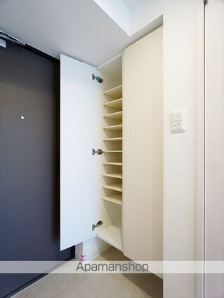 ＳーＲＥＳＩＤＥＮＣＥ尾頭橋ｂｅａｕｔｅ[1K/25.98m2]の玄関