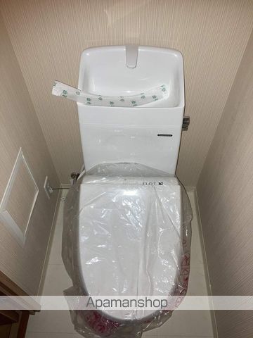 小田急伊勢原駅前マンションの内装写真
