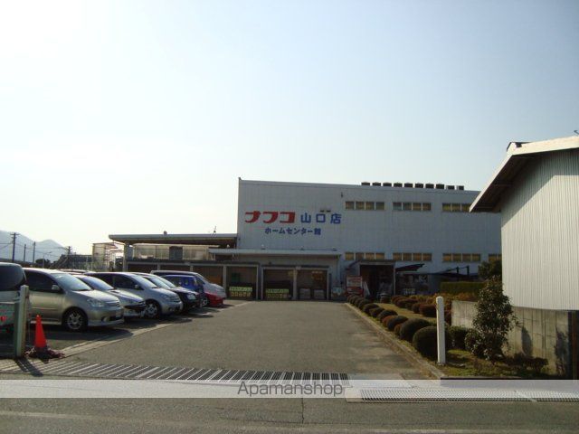 ペティ ルミナスの周辺写真