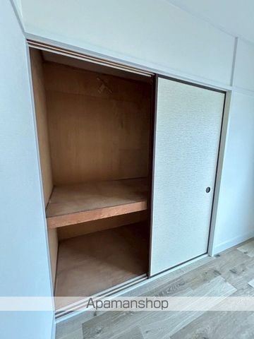 LEXFOS新宿の内装写真