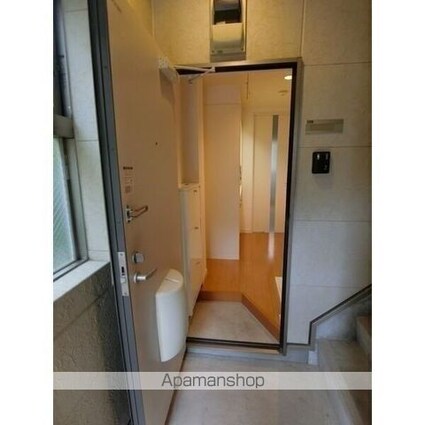 Ｇｒｅｅｎ　Ｃｏｕｒｔ[1K/20m2]の玄関
