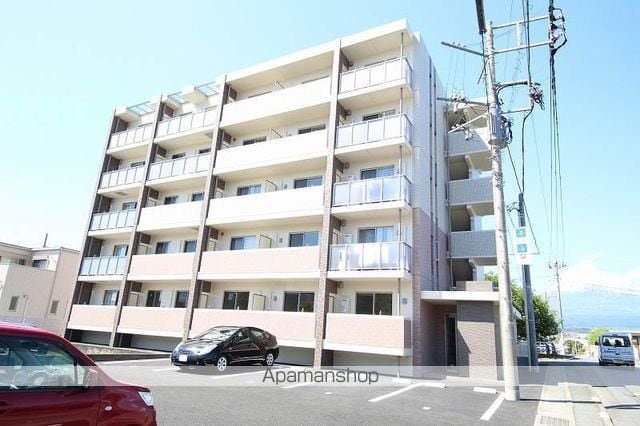 ヴィガラス永田町IIの外観写真