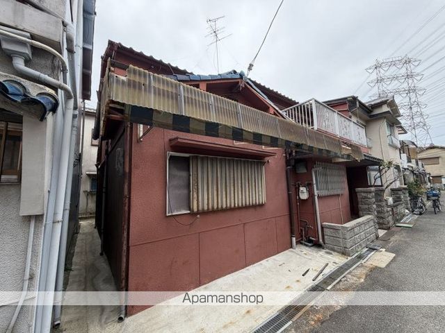 東新町5丁目8-23貸家の外観写真