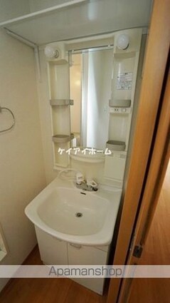 岡山県倉敷市青江[1K/30.4m2]の洗面所