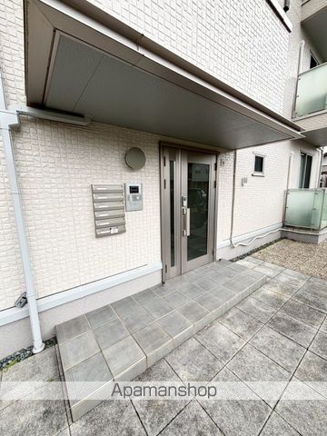 ミーテ・IIの玄関写真