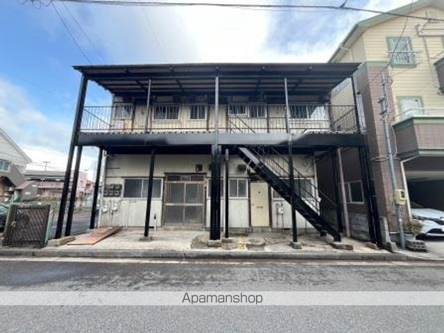 蒲原町アパートの外観写真