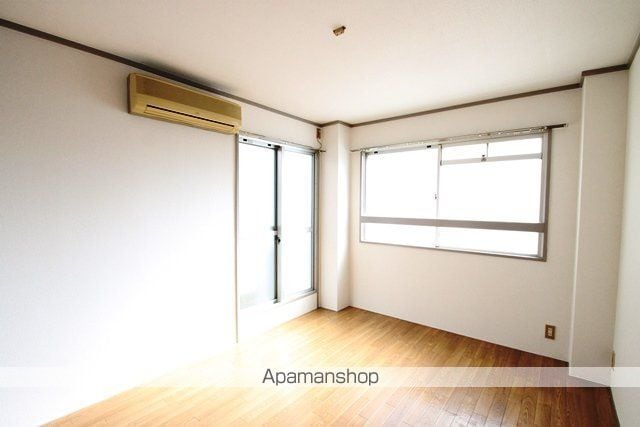 シャトー宮原一番館の内装写真