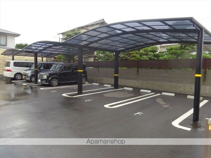 和歌山県和歌山市三葛[3LDK/71.28m2]の駐車場2