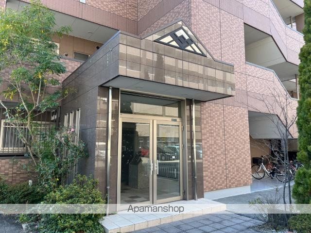 オット アルベーリの外観写真