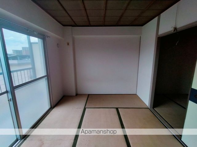 田中マンションの内装写真
