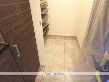 マノワール[1LDK/51.3m2]の玄関