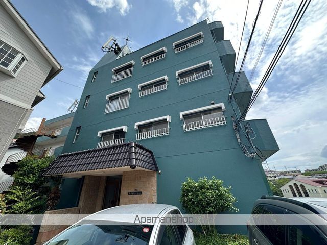 くさかマンションの外観写真