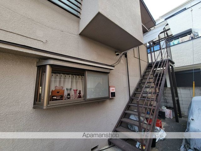 山田ハイツの玄関写真