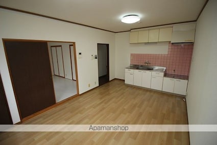 メープルタウンＢ棟[2DK/58.79m2]のリビング・居間