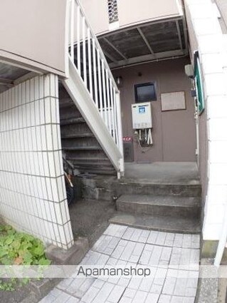 近江ロイヤルハイツ　Ａ[1LDK/45.21m2]のエントランス2