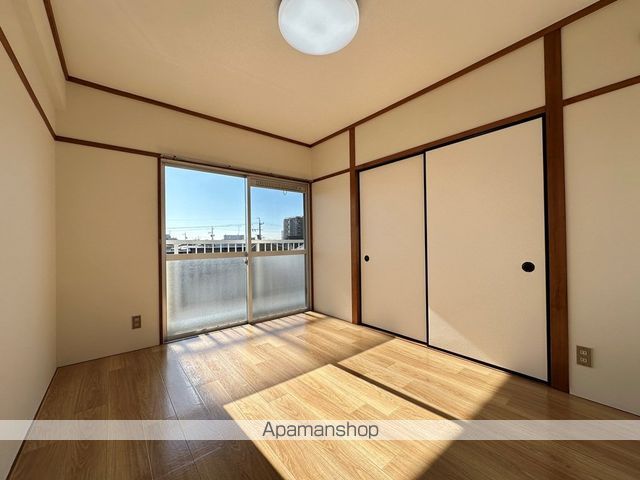 神領マンションの内装写真