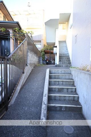 コーポレイメイの玄関写真