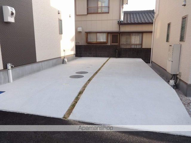 メリベル仁井田　Ｃ棟[3LDK/74.53m2]の駐車場