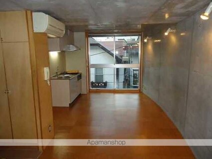 ＡＲＴＩＳ[1LDK/45.68m2]のリビング・居間1