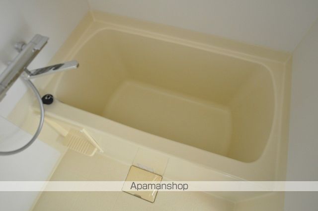 グレースシャトル本町D棟の内装写真