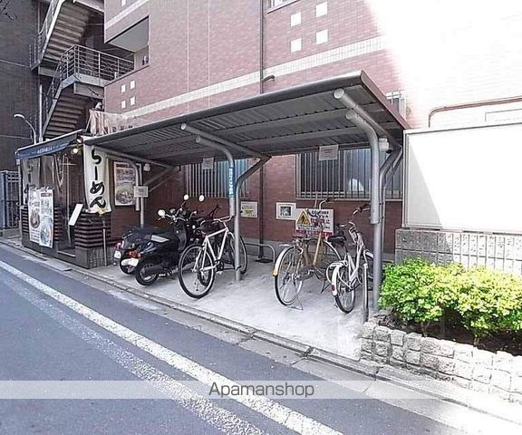 富小路四条マンションの外観写真