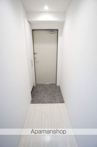 ラディア近代美術館前の内装写真