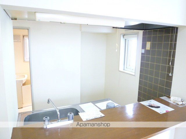 メゾネ山の手の内装写真