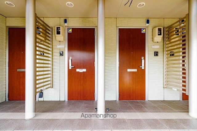 ラ ヴェリータの玄関写真