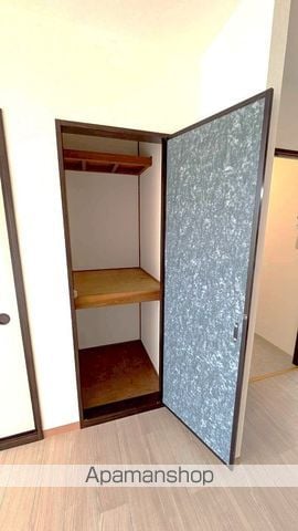 メゾン河口の内装写真