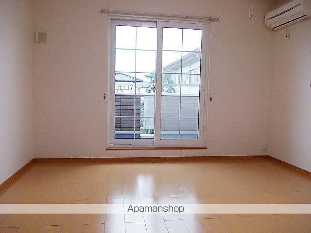 ユートピアIIの内装写真