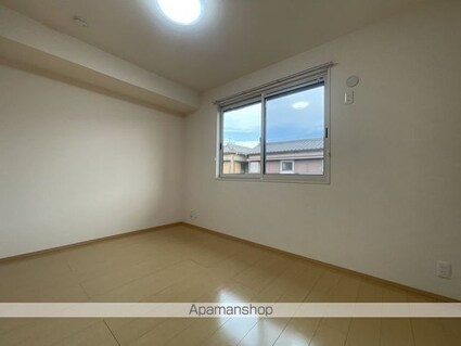 ＢＩＧ　ＪＯＹ　ＹＡＭＡＴＯ[3LDK/67.11m2]の内装1