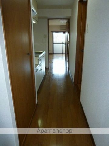 ロイヤルハイツ上熊本の内装写真