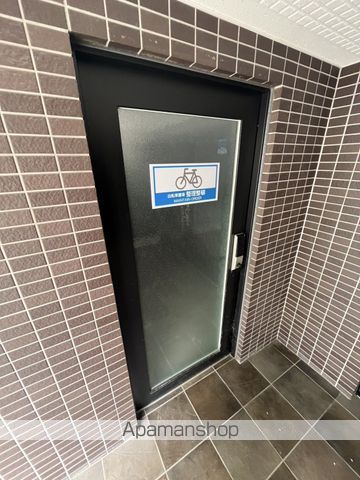 ラフィーネ近代美術館前の外観写真