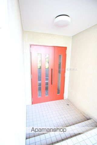 ドライエポック東野幌の玄関写真